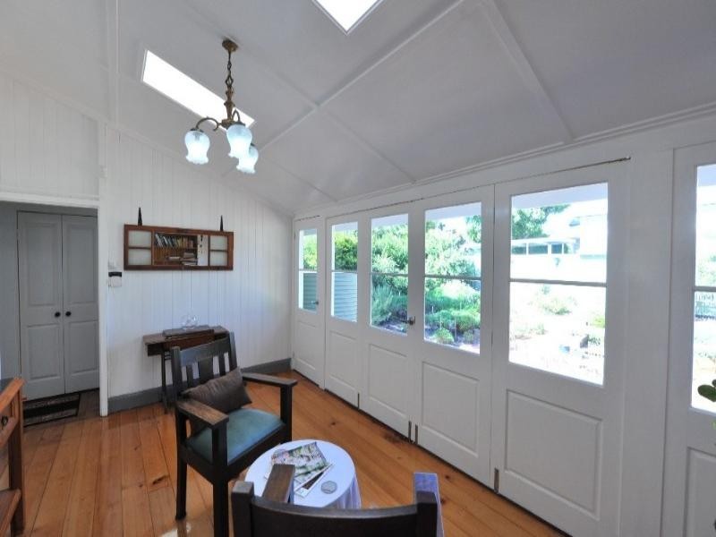 4 Lawrence Street, South Toowoomba QLD 4350