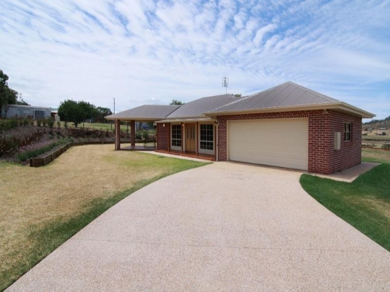 21 Tea Tree Court, Gowrie Junction QLD 4352