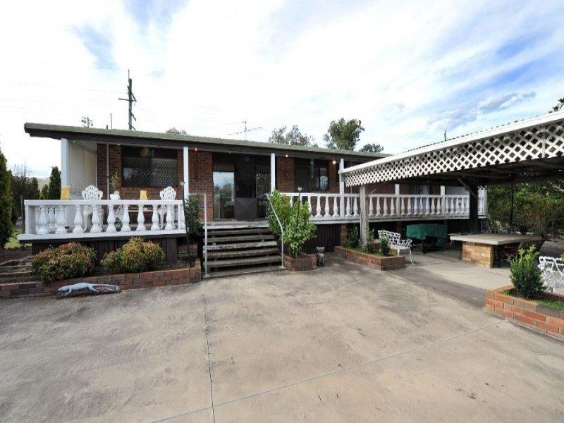 20 McGlew Street, Stanthorpe QLD 4380