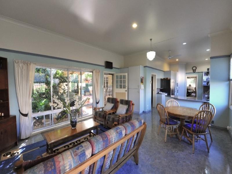 222 James Street, South Toowoomba QLD 4350