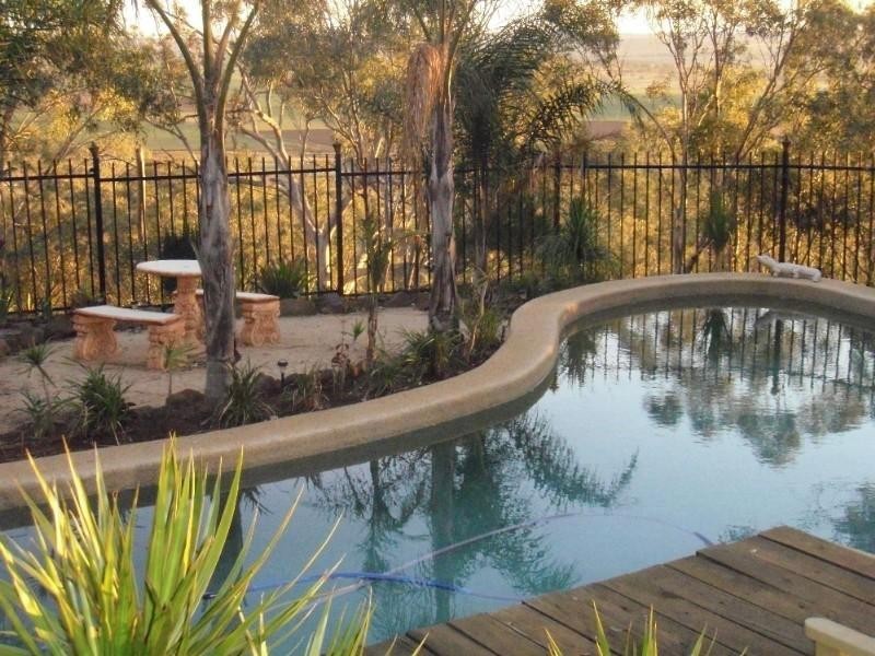 32 Linora Drive, Gowrie Mountain QLD 4350