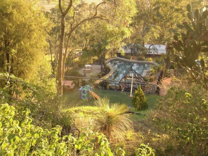 32 Linora Drive, Gowrie Mountain QLD 4350