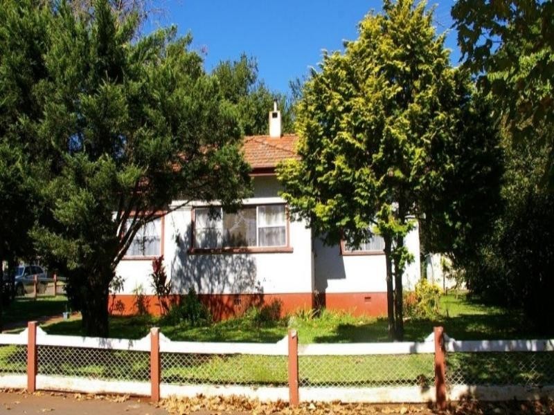 142 James Street, South Toowoomba QLD 4350