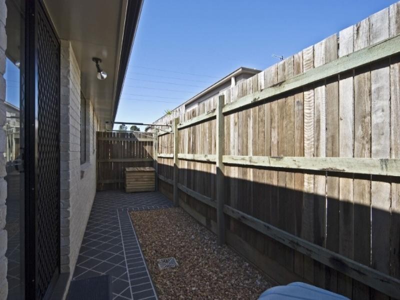 2/65 Kearney Street, Kearneys Spring QLD 4350