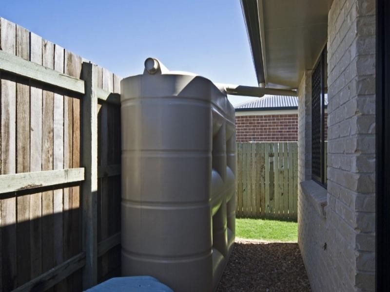 2/65 Kearney Street, Kearneys Spring QLD 4350