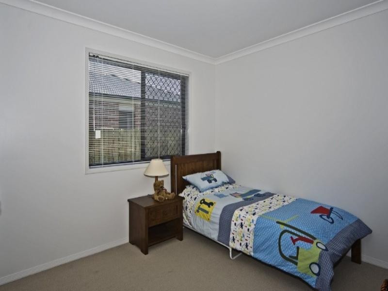 2/65 Kearney Street, Kearneys Spring QLD 4350