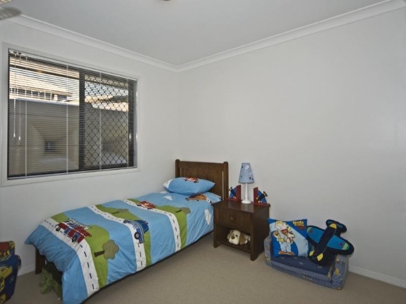 2/65 Kearney Street, Kearneys Spring QLD 4350