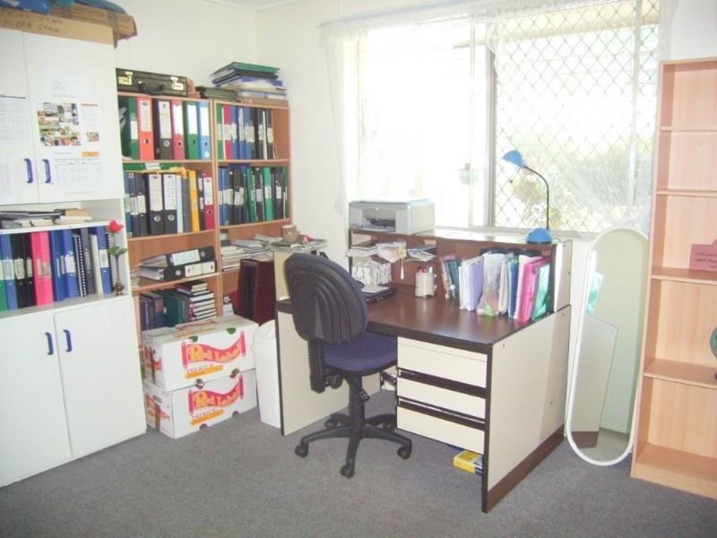 204 Alderley Street, Centenary Heights QLD 4350