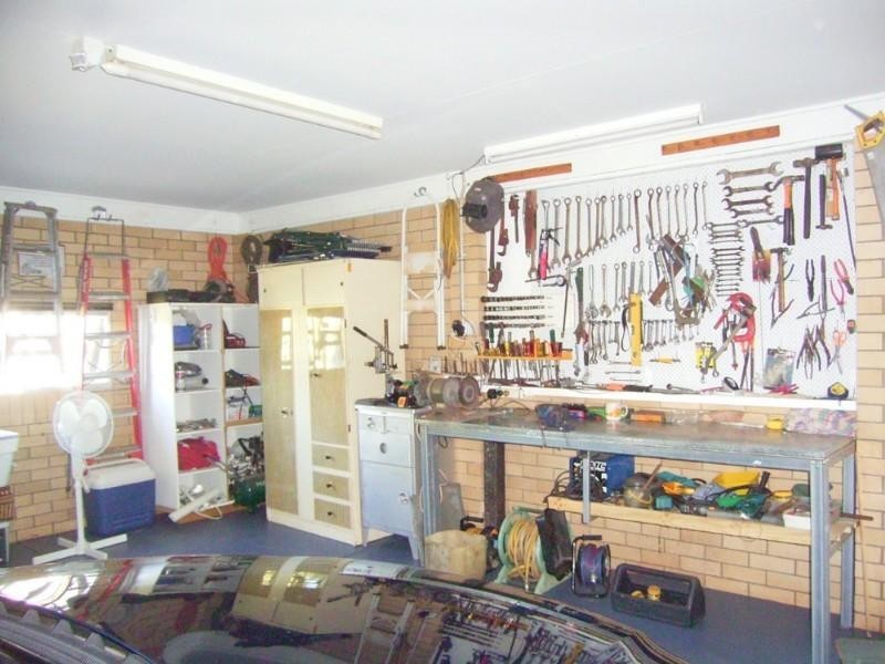 204 Alderley Street, Centenary Heights QLD 4350