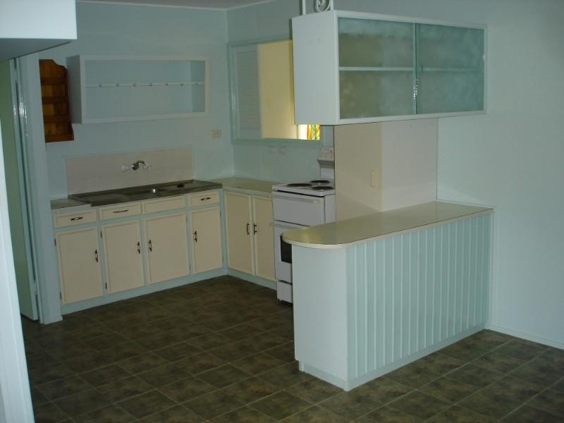 7 Cassia Street, Centenary Heights QLD 4350