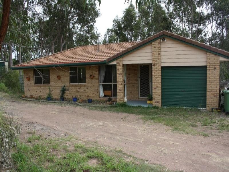 35 Diana Crescent, Withcott QLD 4352