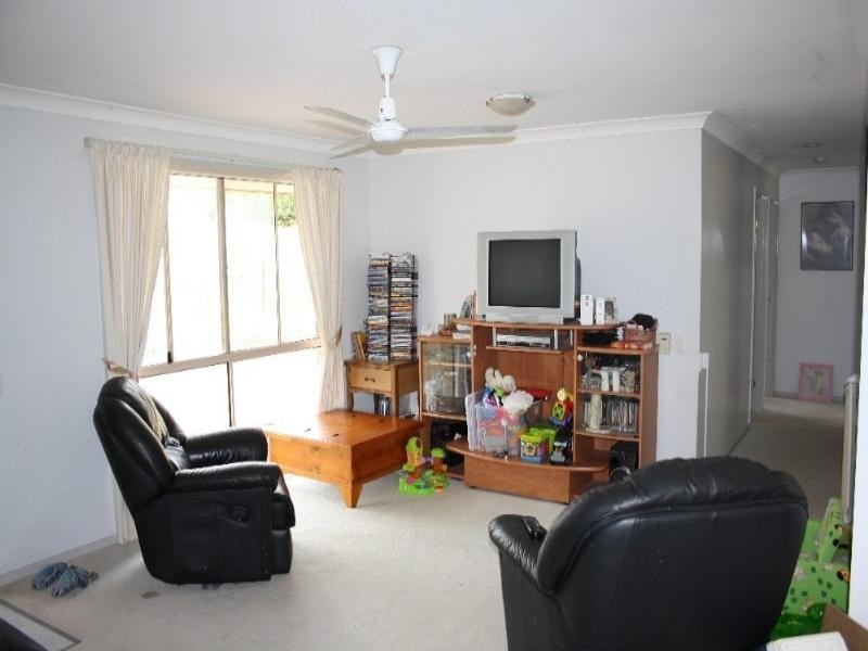 35 Diana Crescent, Withcott QLD 4352
