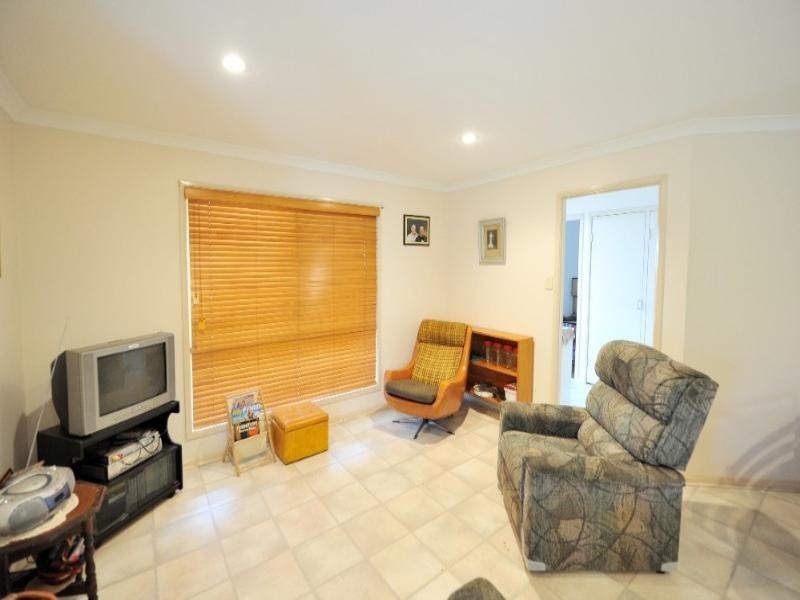 13 Swartz Street, Kearneys Spring QLD 4350