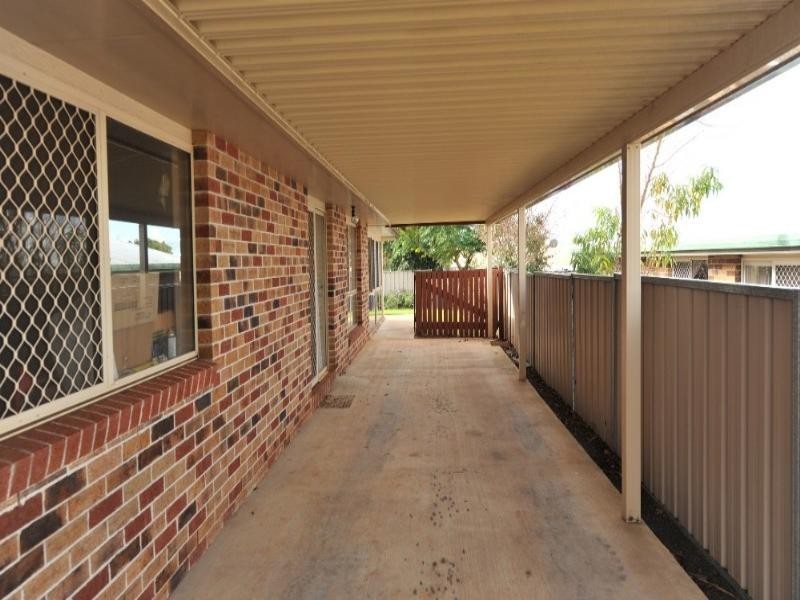 13 Swartz Street, Kearneys Spring QLD 4350