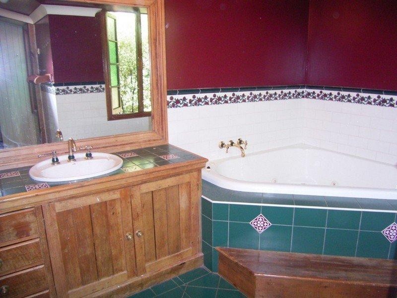 23 Moloney Street, North Toowoomba QLD 4350
