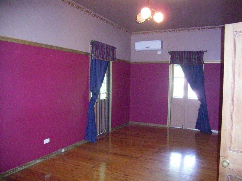 23 Moloney Street, North Toowoomba QLD 4350