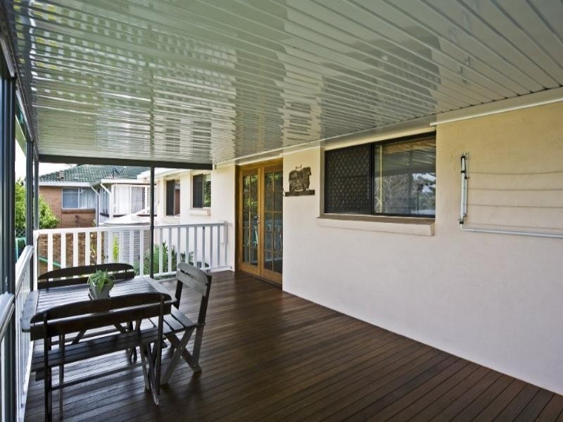 28 Jellicoe Street, Mount Lofty QLD 4350