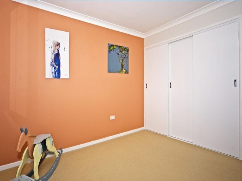 28 Jellicoe Street, Mount Lofty QLD 4350