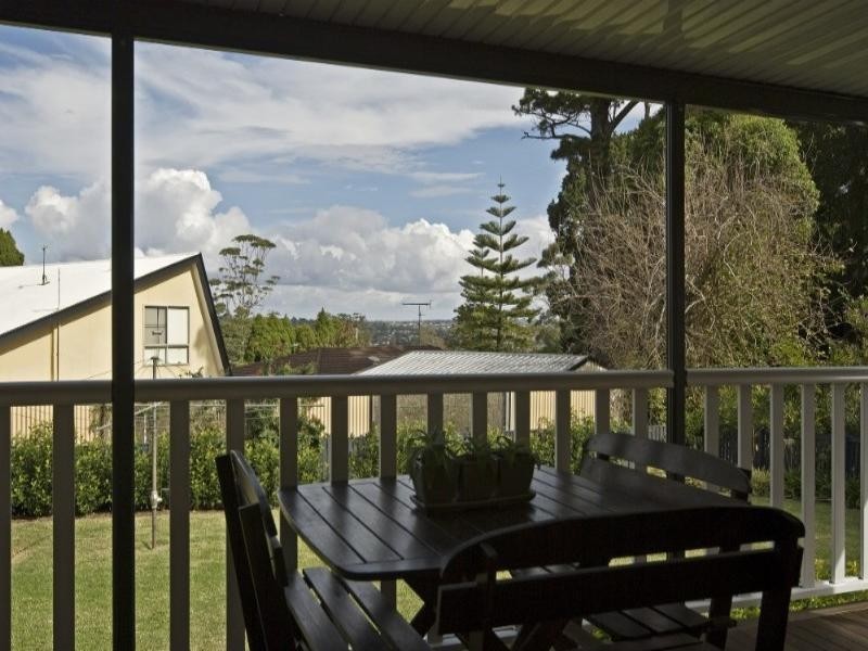 28 Jellicoe Street, Mount Lofty QLD 4350