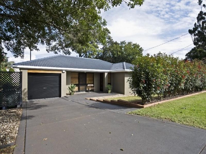 28 Jellicoe Street, Mount Lofty QLD 4350