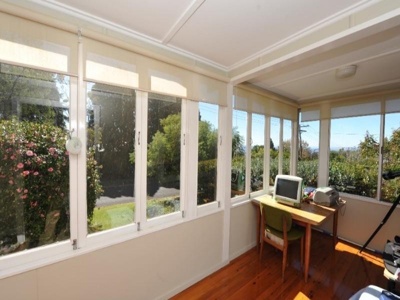 8 Crown Street, Rangeville QLD 4350