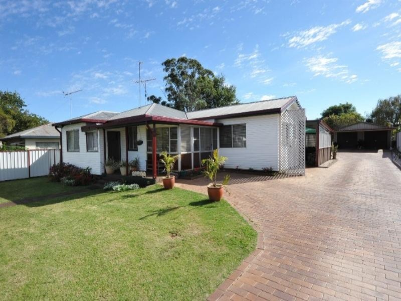 23 Devine Street, Harristown QLD 4350