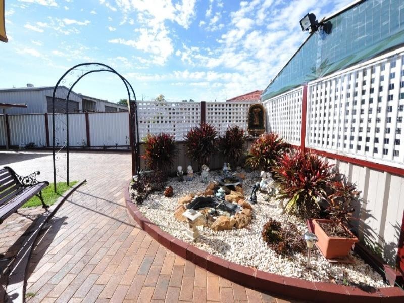 23 Devine Street, Harristown QLD 4350