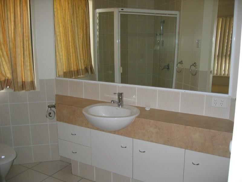 21 Paddington Court, Middle Ridge QLD 4350