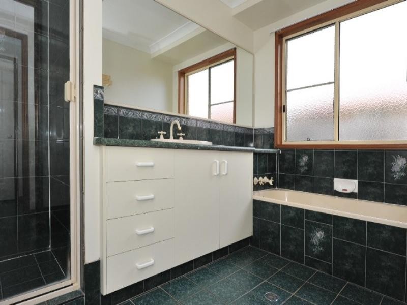 488 West Street, Kearneys Spring QLD 4350