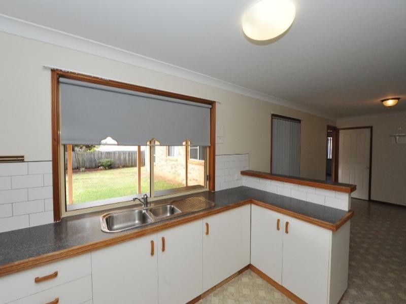 488 West Street, Kearneys Spring QLD 4350