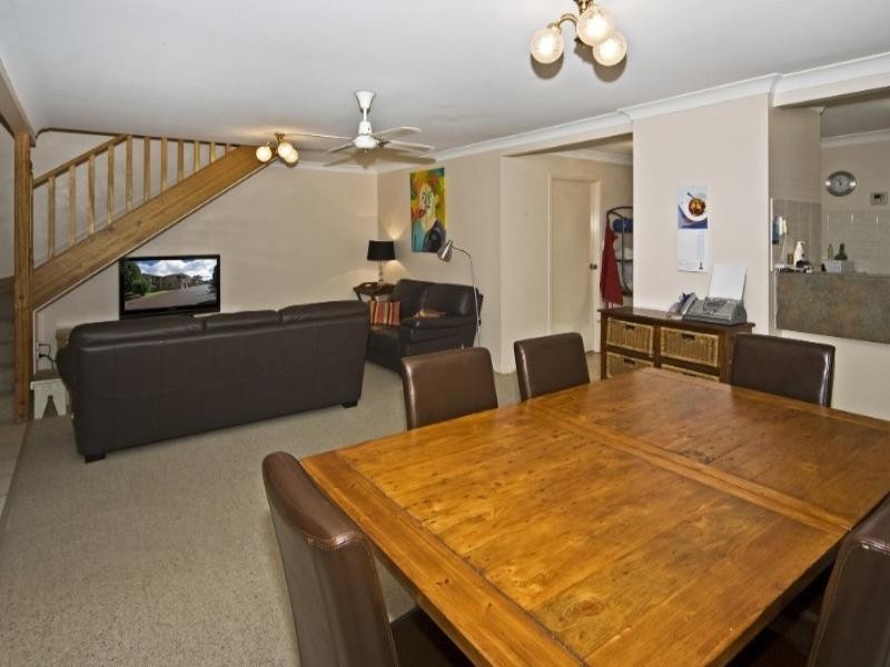 8/21 Herries Street, East Toowoomba QLD 4350