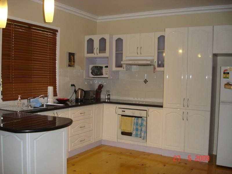 5a Ascot Street, Newtown QLD 4350