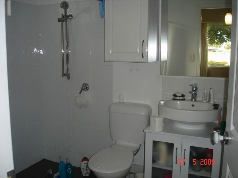 5a Ascot Street, Newtown QLD 4350