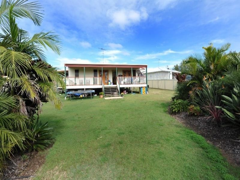 7 May Court, Withcott QLD 4352