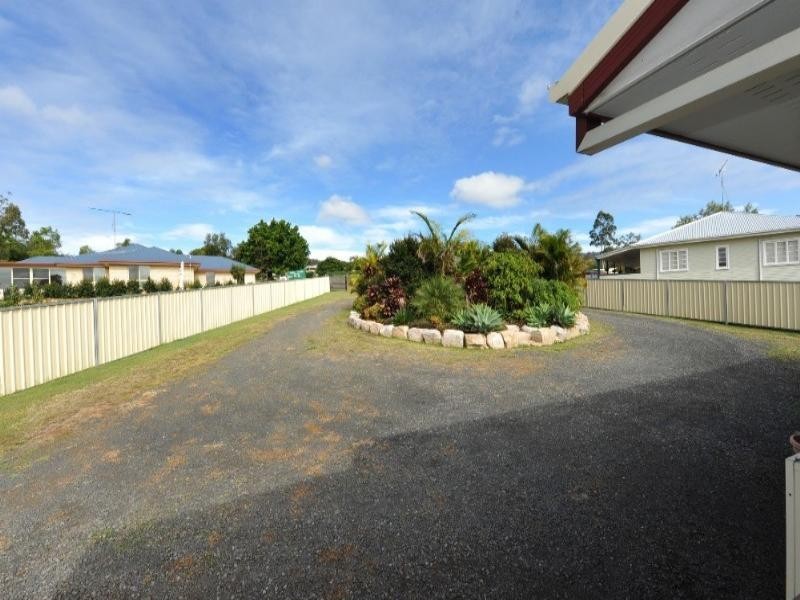 7 May Court, Withcott QLD 4352