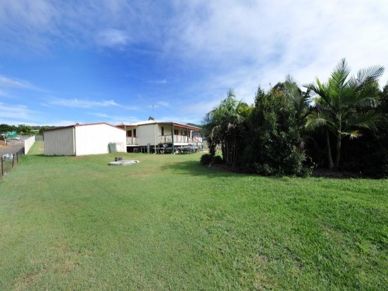 7 May Court, Withcott QLD 4352