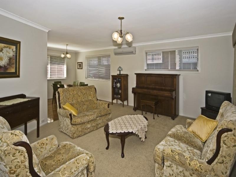 27 South Street, Rangeville QLD 4350