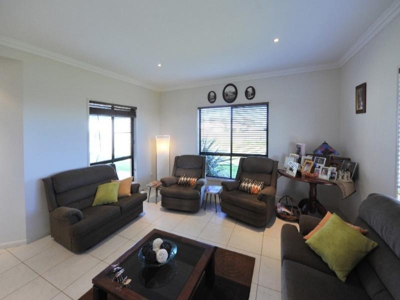 60 Belclaire Drive, Westbrook QLD 4350