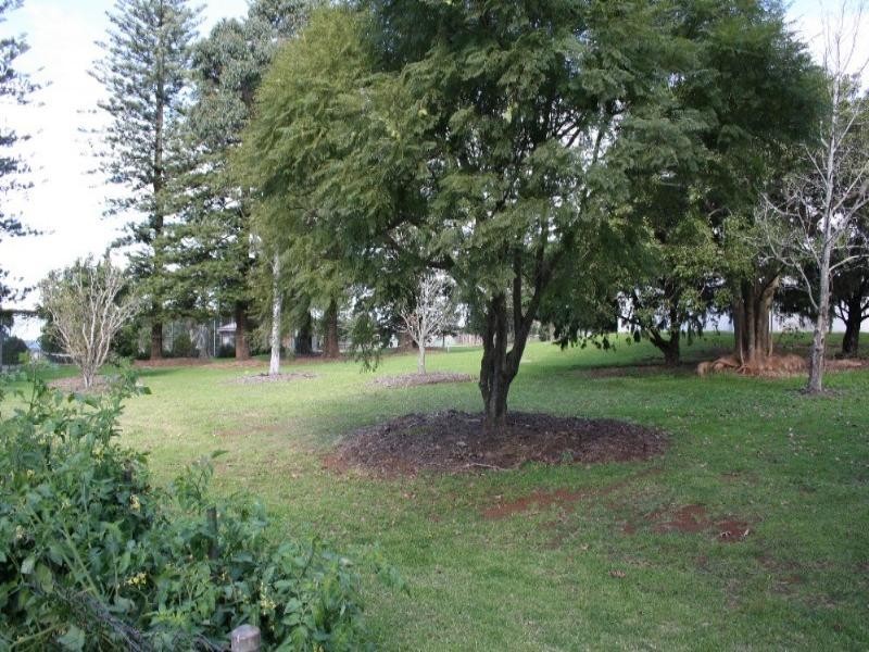 64 Hursley Road, Newtown QLD 4350