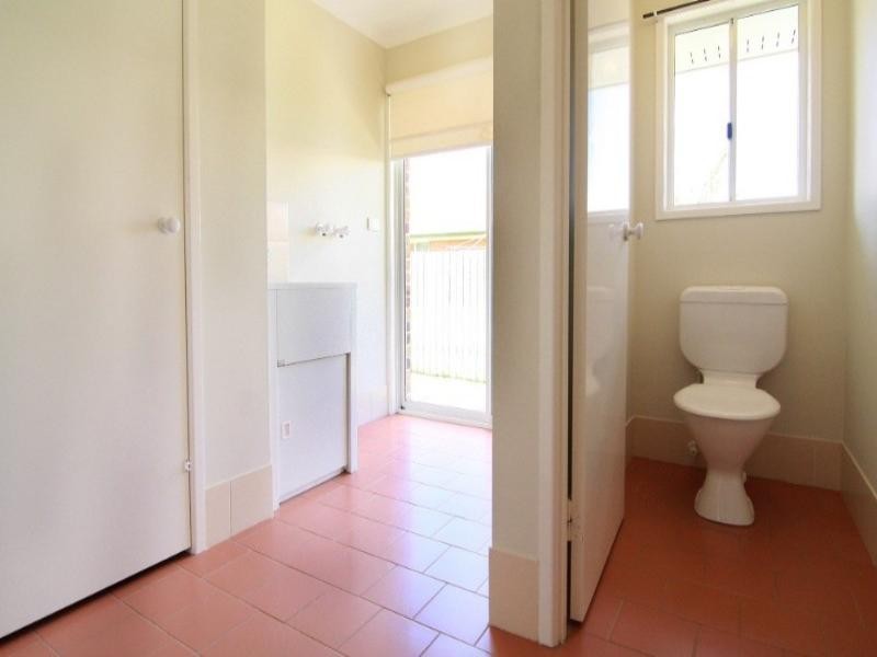 8 Robindale Drive, Darling Heights QLD 4350