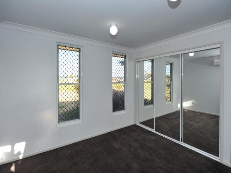 5 Highgrove Drive, Highfields QLD 4352