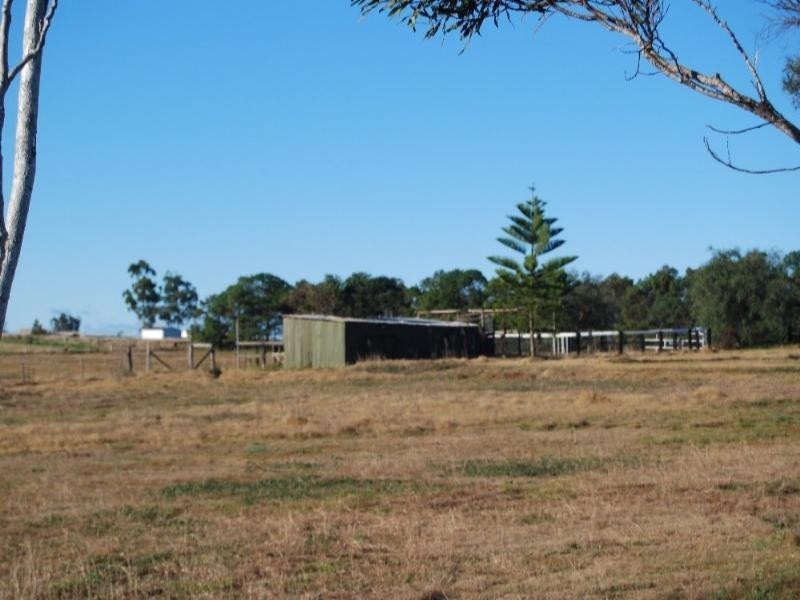 220 Meringandan Road, Kleinton QLD 4352