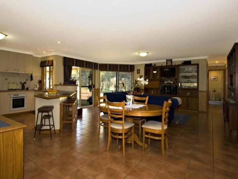 23 Tarranganda Court, Glenvale QLD 4350