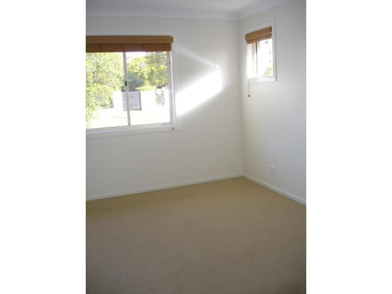 768a Ruthven Street, Toowoomba QLD 4350