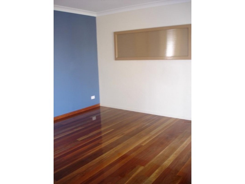 768a Ruthven Street, Toowoomba QLD 4350