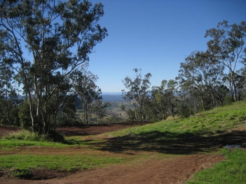 64 Kara View Court, Rangeville QLD 4350