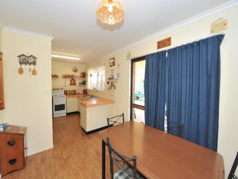 28 Traminer Drive, Wilsonton Heights QLD 4350