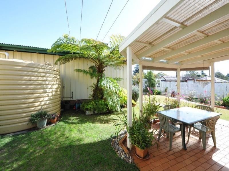 229 West Street, Harristown QLD 4350