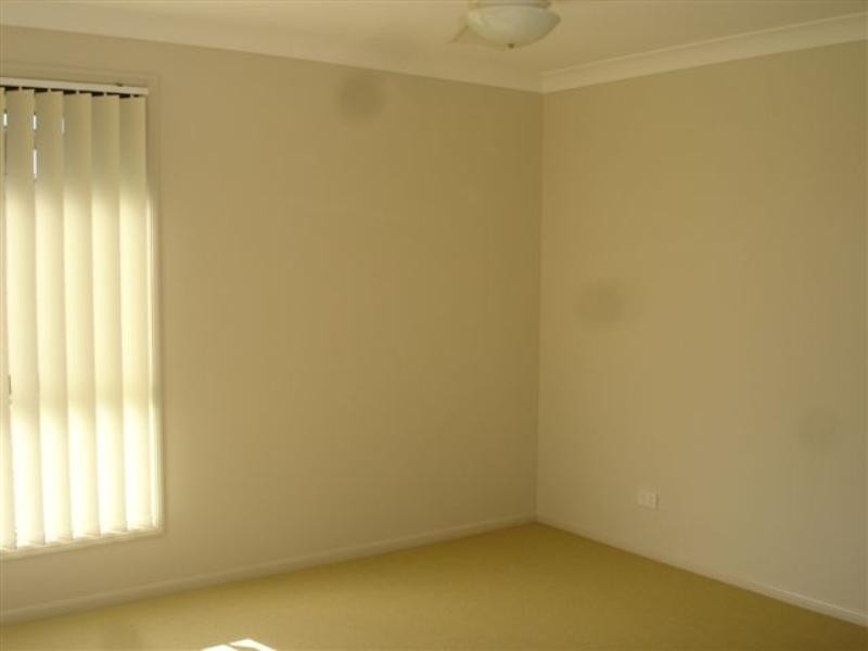 16 Federation Drive, Highfields QLD 4352