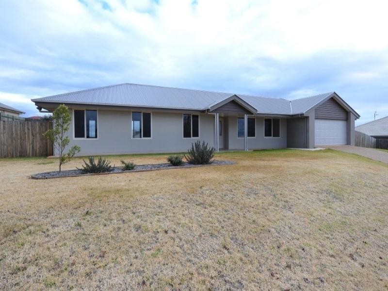 3 Kingfisher Drive, Highfields QLD 4352